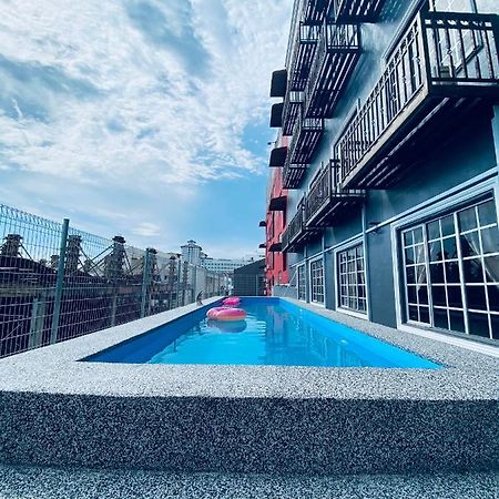 Z Hotel Malacca Екстериор снимка