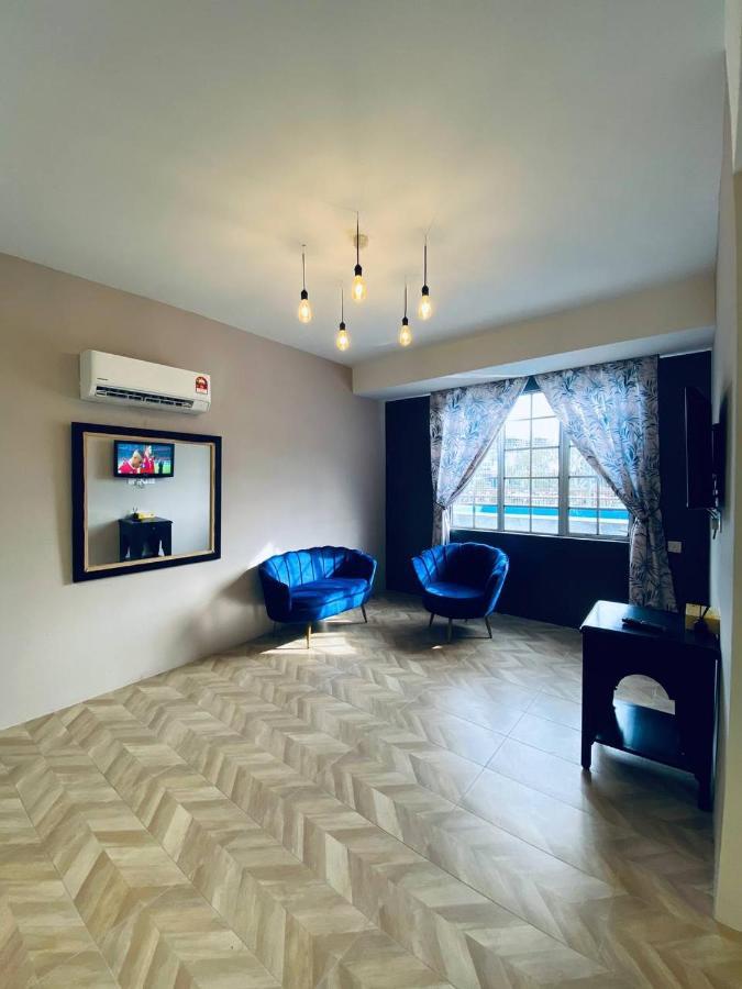 Z Hotel Malacca Екстериор снимка