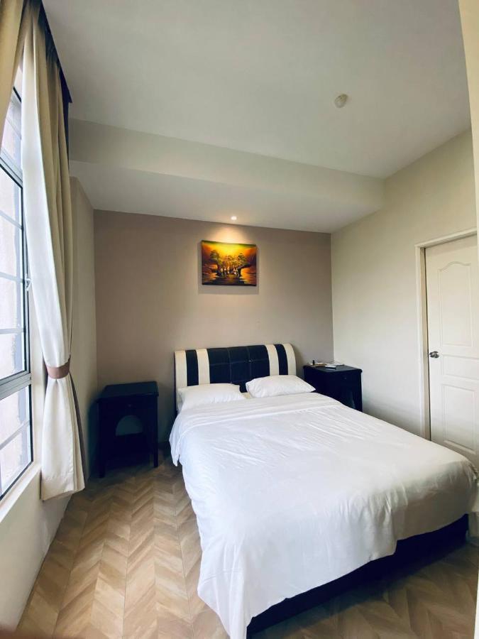 Z Hotel Malacca Екстериор снимка