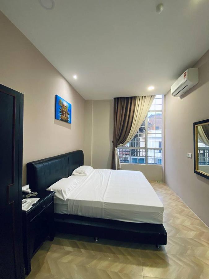 Z Hotel Malacca Екстериор снимка