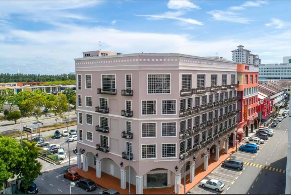 Z Hotel Malacca Екстериор снимка