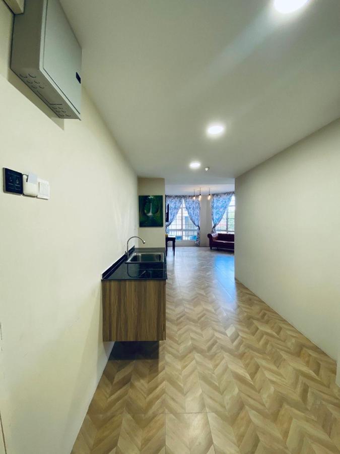 Z Hotel Malacca Екстериор снимка